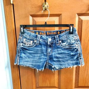 Womens rock revival distressed jean shorts. Size 26. Blue